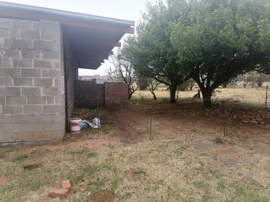 5 Bedroom Property for Sale in Ferreira Free State